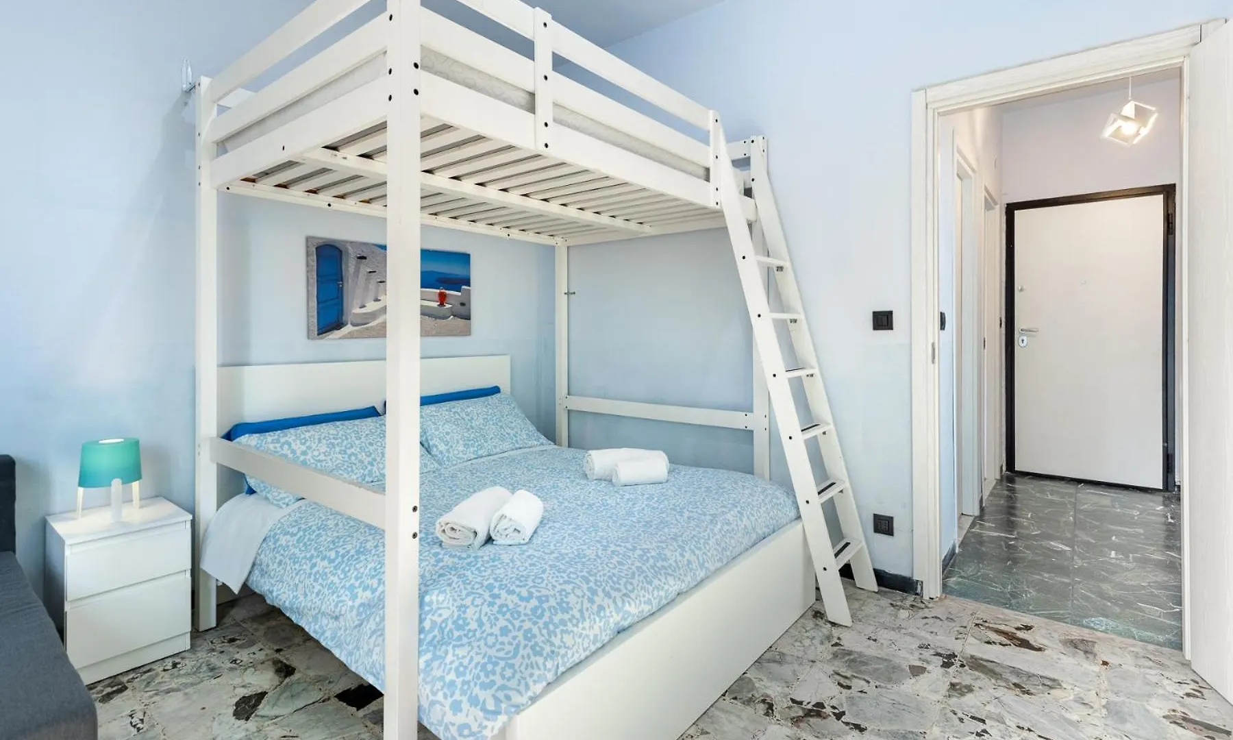 Hostdomus-Beach House Borghetto Santo Spirito Italy