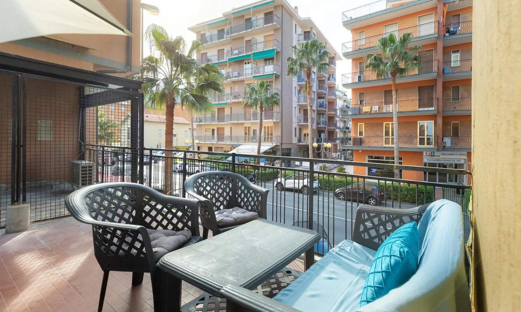 Hostdomus-Beach House Borghetto Santo Spirito 0*,  Italy